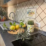 Tirana_cliche_apartment アパート